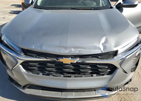 2025 Chevrolet Trax 1Lt z USA, uszkodzony, nr VIN KL77LHEP0SC281841